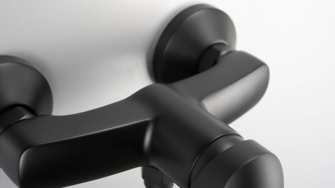 Bateria prysznicowa ścienna nero Boro BMO_N40M