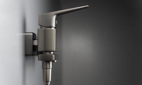 Bateria wannowa ścienna - ze składaną wylewką titanium Blur BQL_D12M